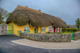 Thatched-cottage,-Adare,-Co-Limerick_master